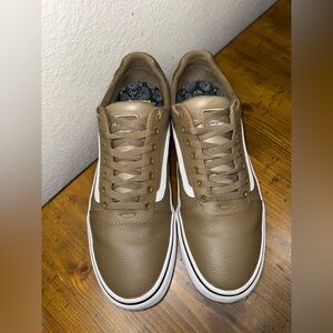 Vans‎ Ward Deluxe low-top sneaker in brown tumble leather- Size 13